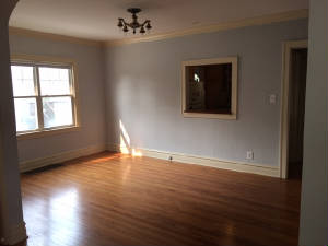 House/DiningRoom.jpg