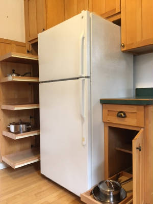 House/KitchenCabs2a.jpg