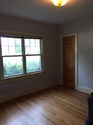 House/MasterBedroom1a.jpg