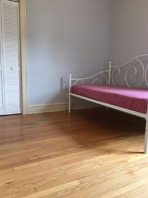 House/SecondBed2a.jpg